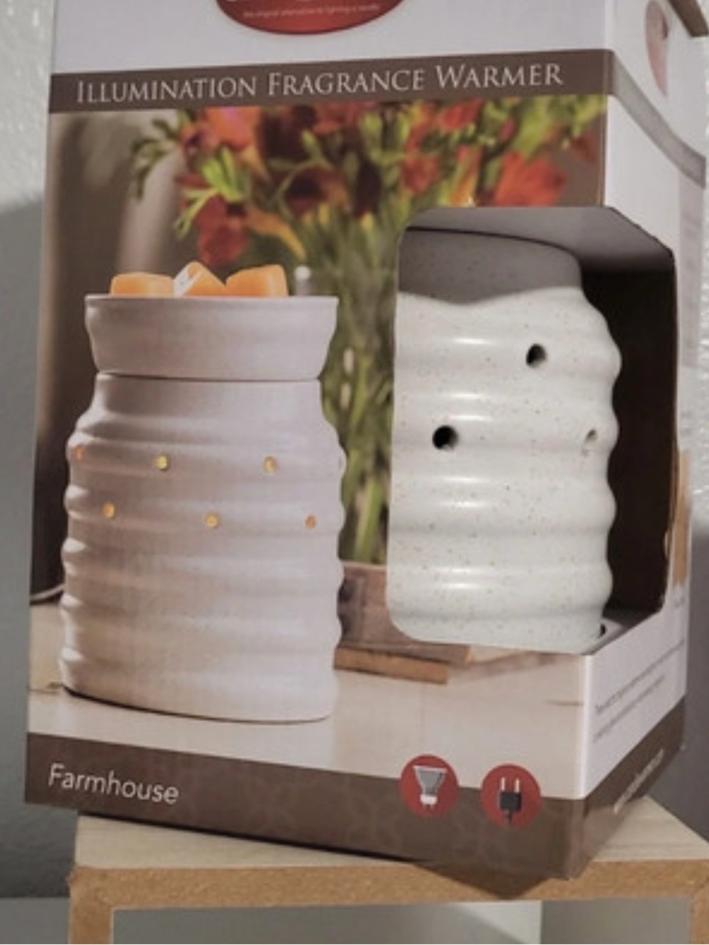 Ceramic Illumination Fragrance Warmer - White Speckled Farmhouse